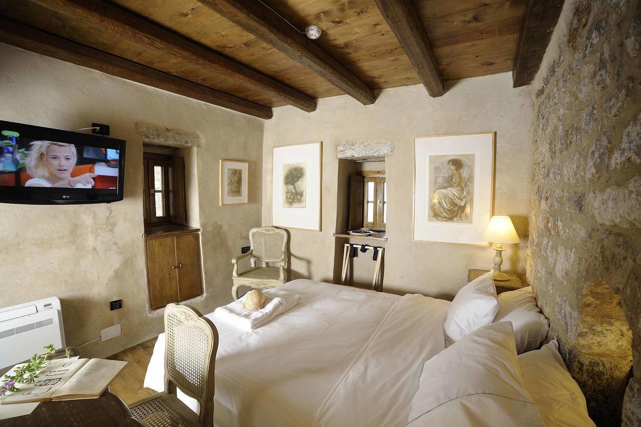 Citta Dei Nicliani Hotel Koíta Екстериор снимка
